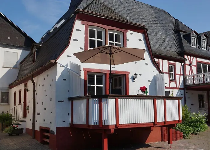 Altes Fährhaus an der Mosel anno1633